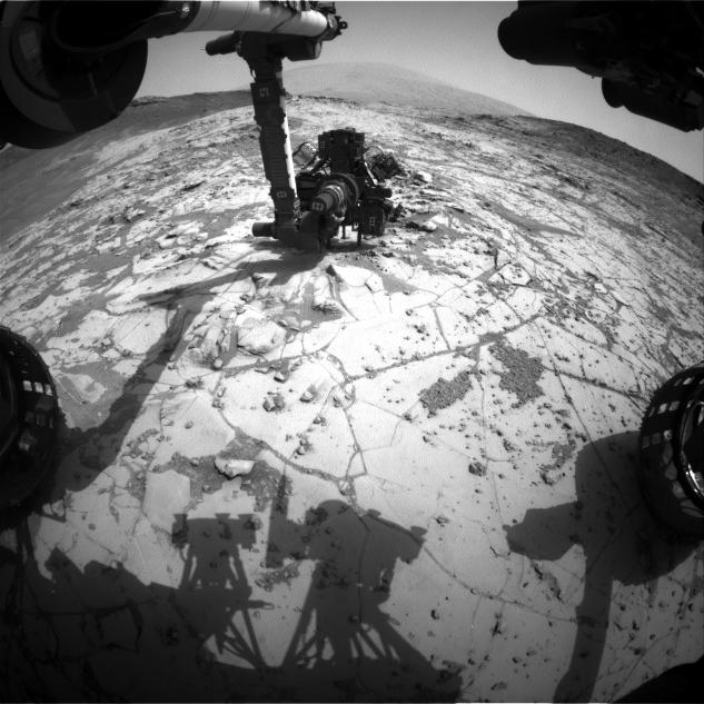 Curiosity Conducting Mini-Drill Test at 'Mojave'