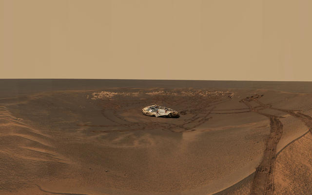 The "Lion King" panorama was the largest panorama obtained by either rover in 2004.