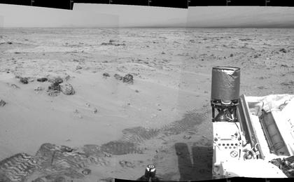 NASA's Mars rover Curiosity drove 6.2 feet (1.9 meters) during the 100th Martian day, or sol, of the mission (Nov. 16, 2012).