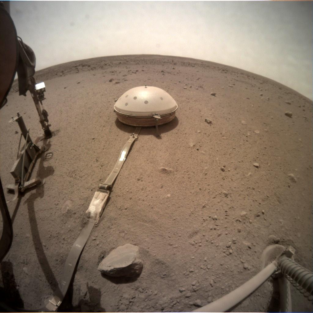 Nasa's Mars lander InSight acquired this image using its Instrument Context Camera on Sol 611