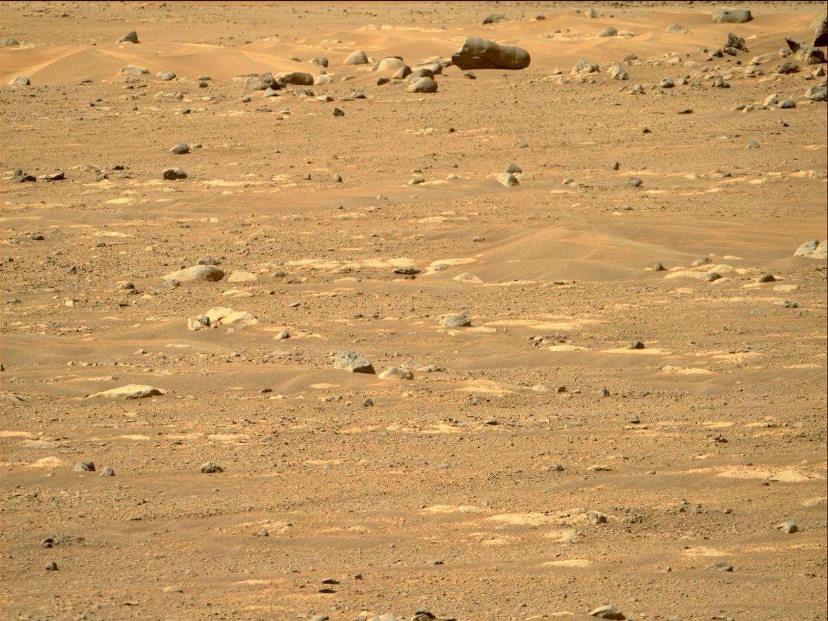 This image was taken by MCZ_RIGHT onboard NASA's Mars rover Perseverance on Sol 15