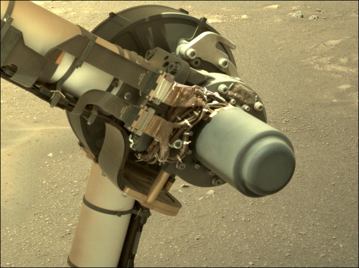 This image was taken by NAVCAM_LEFT onboard NASA's Mars rover Perseverance on Sol 17