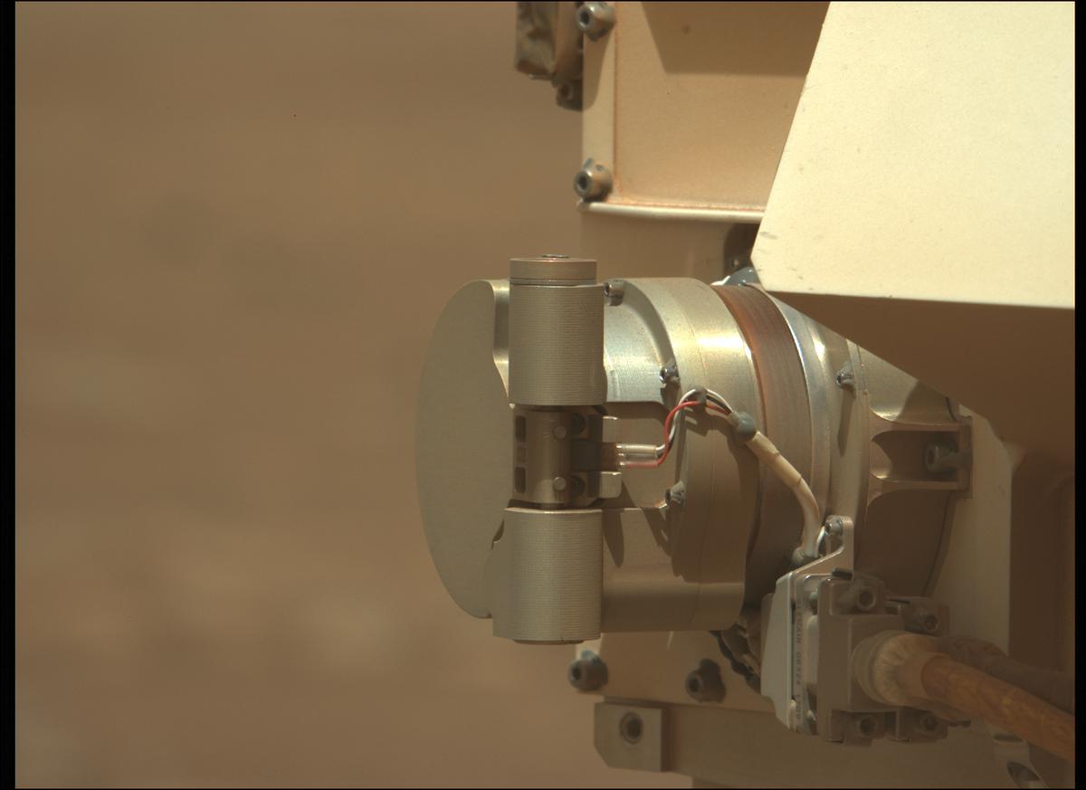 This image was taken by MCZ_LEFT onboard NASA's Mars rover Perseverance on Sol 17