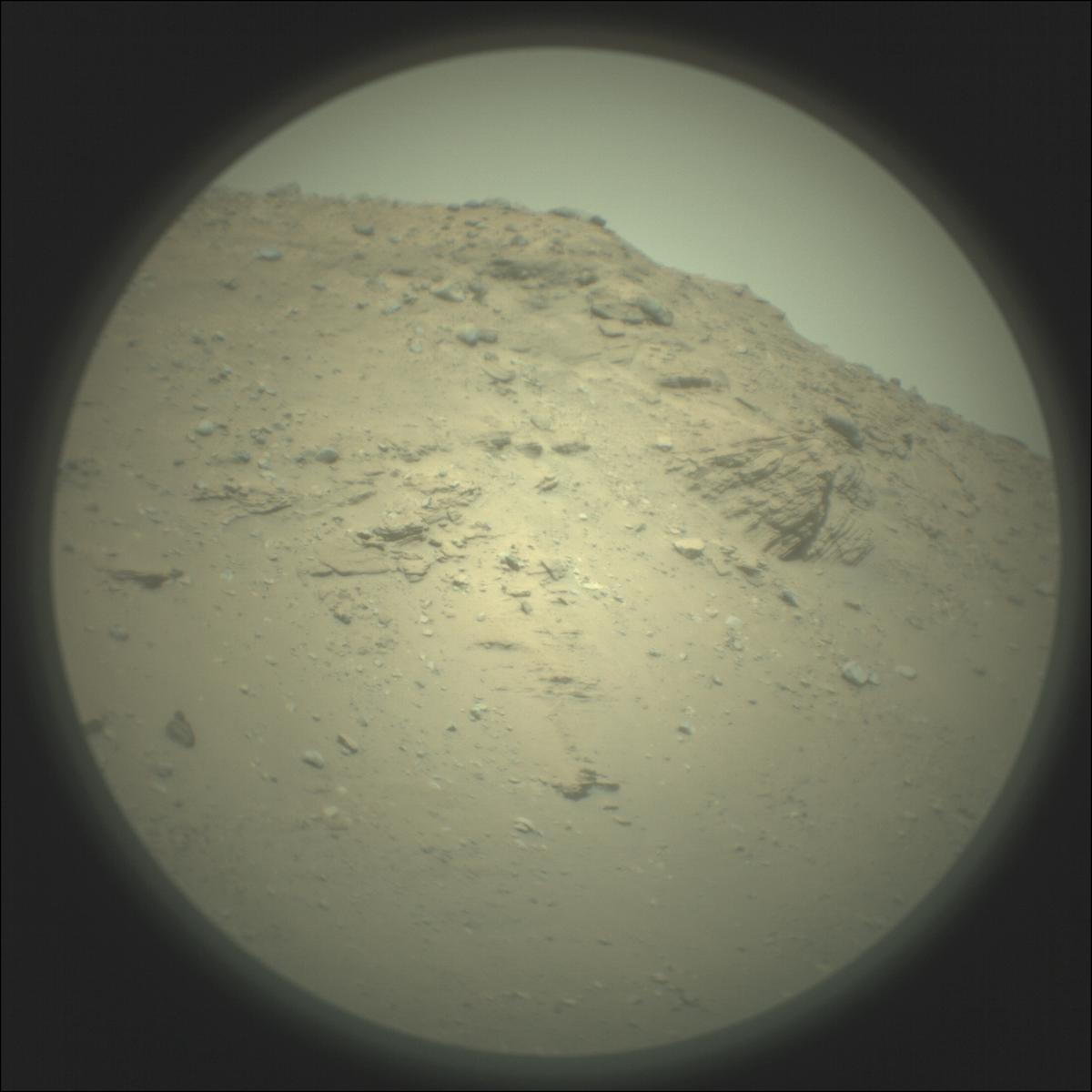 This image was taken by SUPERCAM_RMI onboard NASA's Mars rover Perseverance on Sol 26