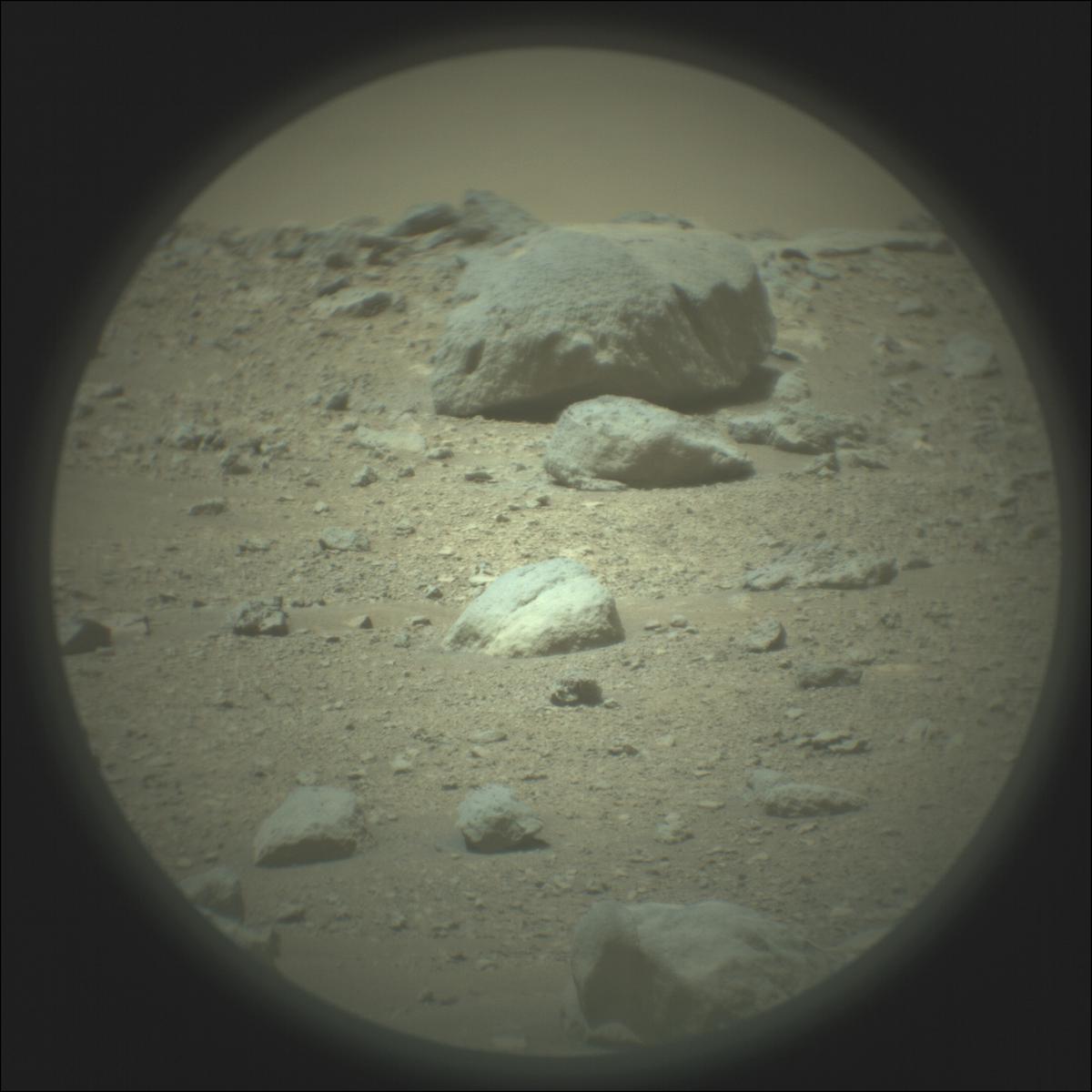 This image was taken by SUPERCAM_RMI onboard NASA's Mars rover Perseverance on Sol 33