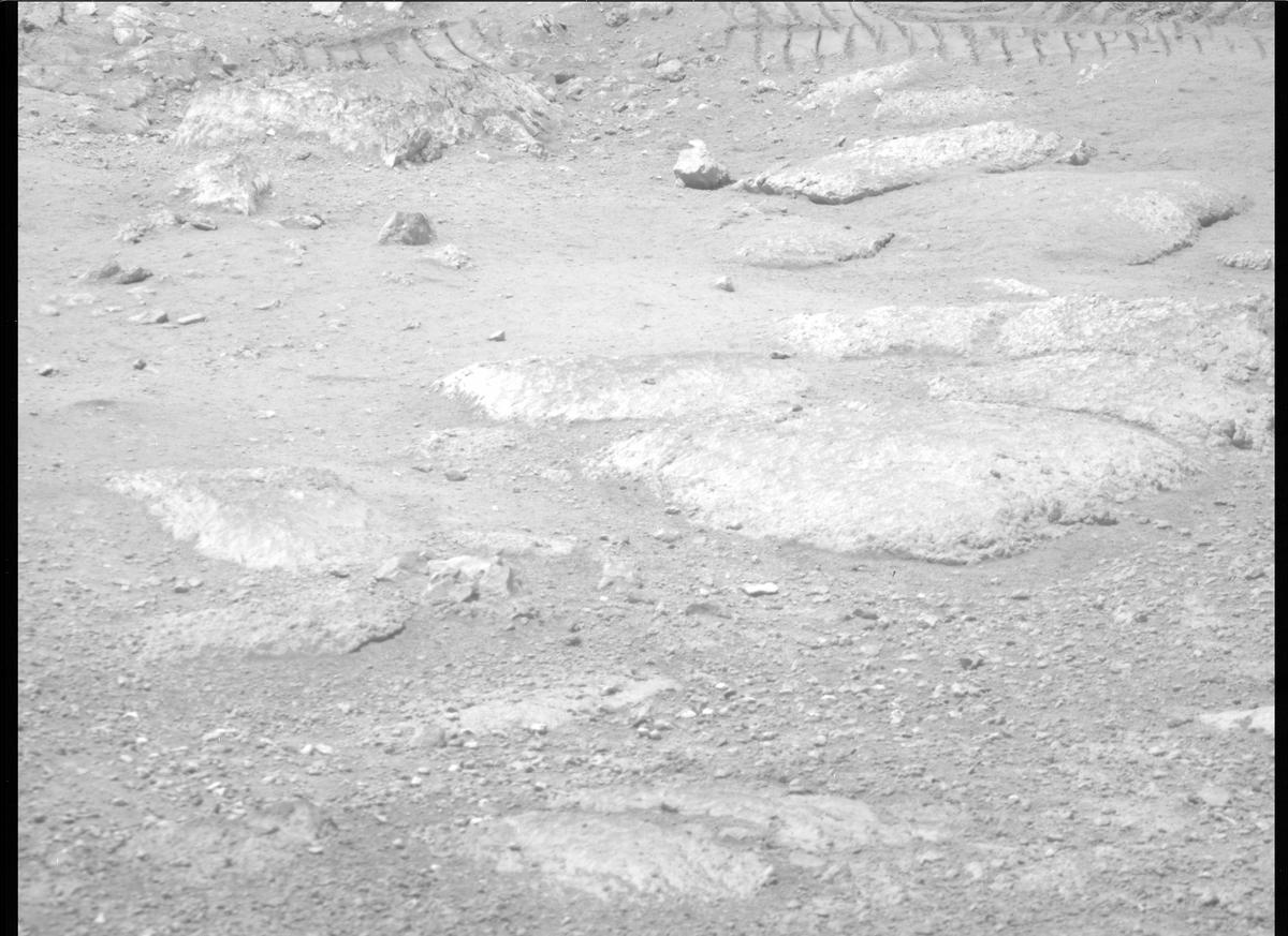 This image was taken by MCZ_RIGHT onboard NASA's Mars rover Perseverance on Sol 33