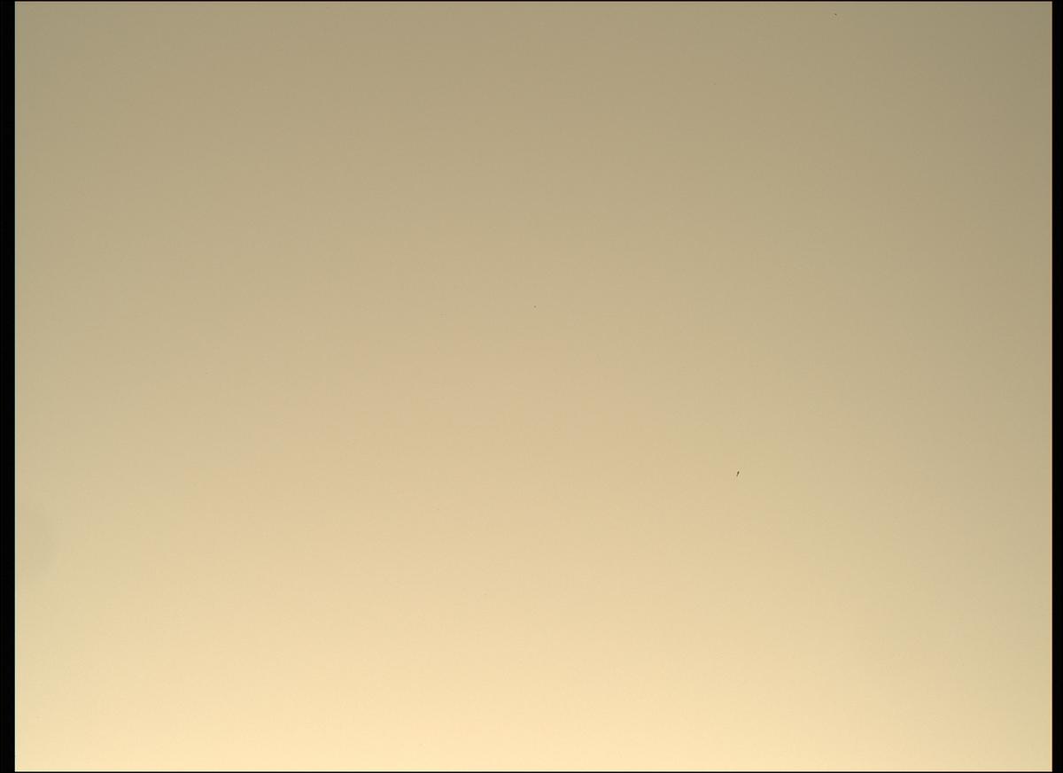 This image was taken by MCZ_RIGHT onboard NASA's Mars rover Perseverance on Sol 35