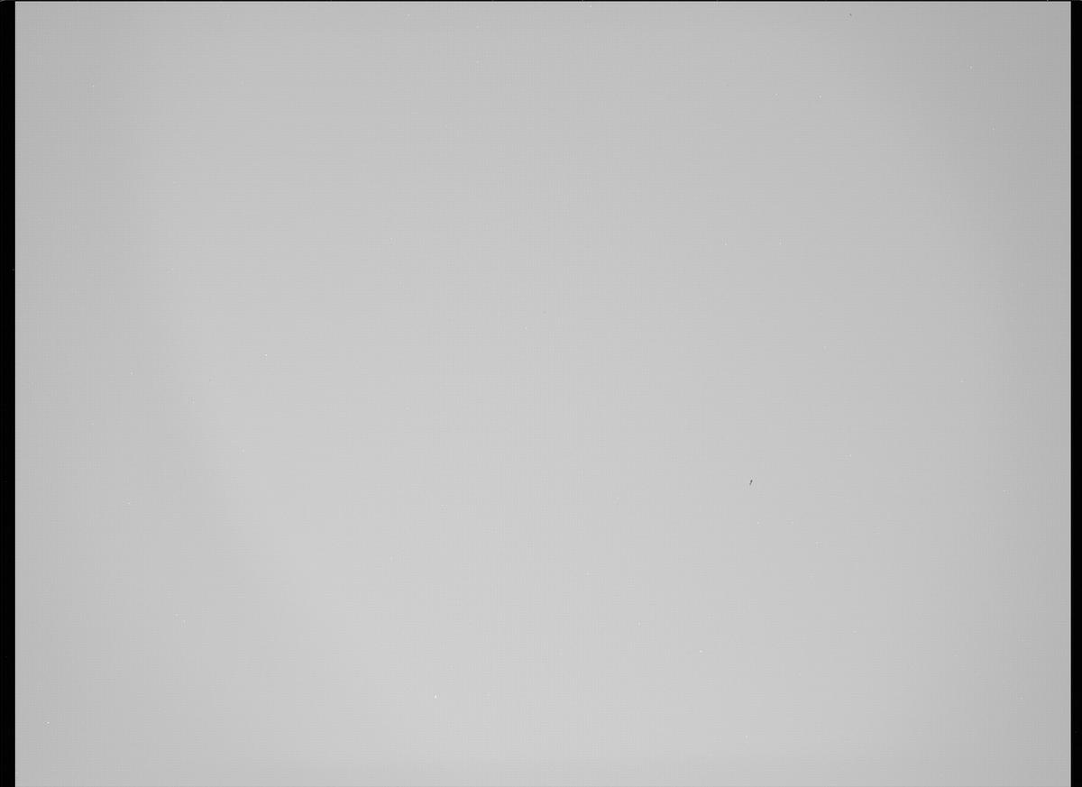 This image was taken by MCZ_RIGHT onboard NASA's Mars rover Perseverance on Sol 35