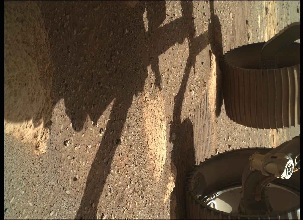 This image was taken by SHERLOC_WATSON onboard NASA's Mars rover Perseverance on Sol 38