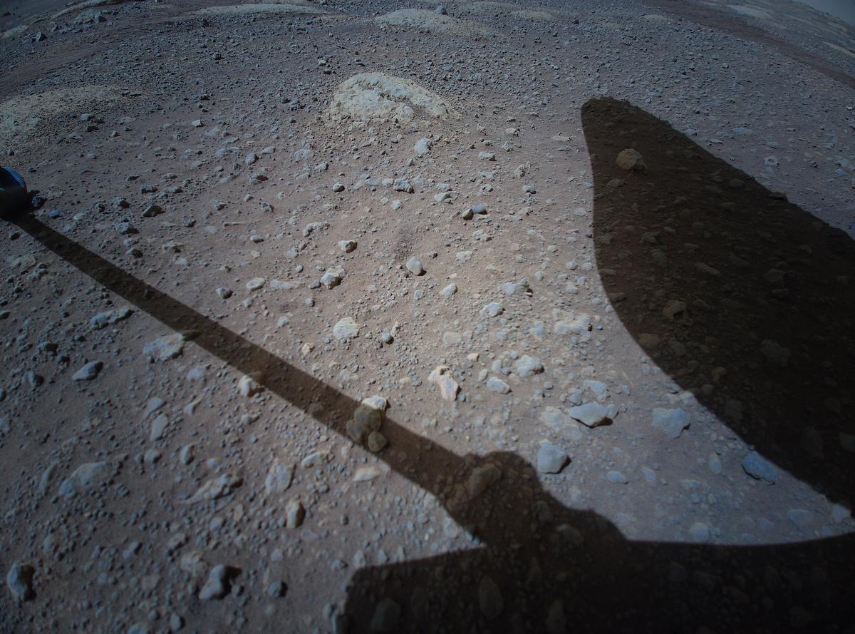 This image was taken by HELI_RTE onboard NASA's Mars rover Perseverance on Sol 46