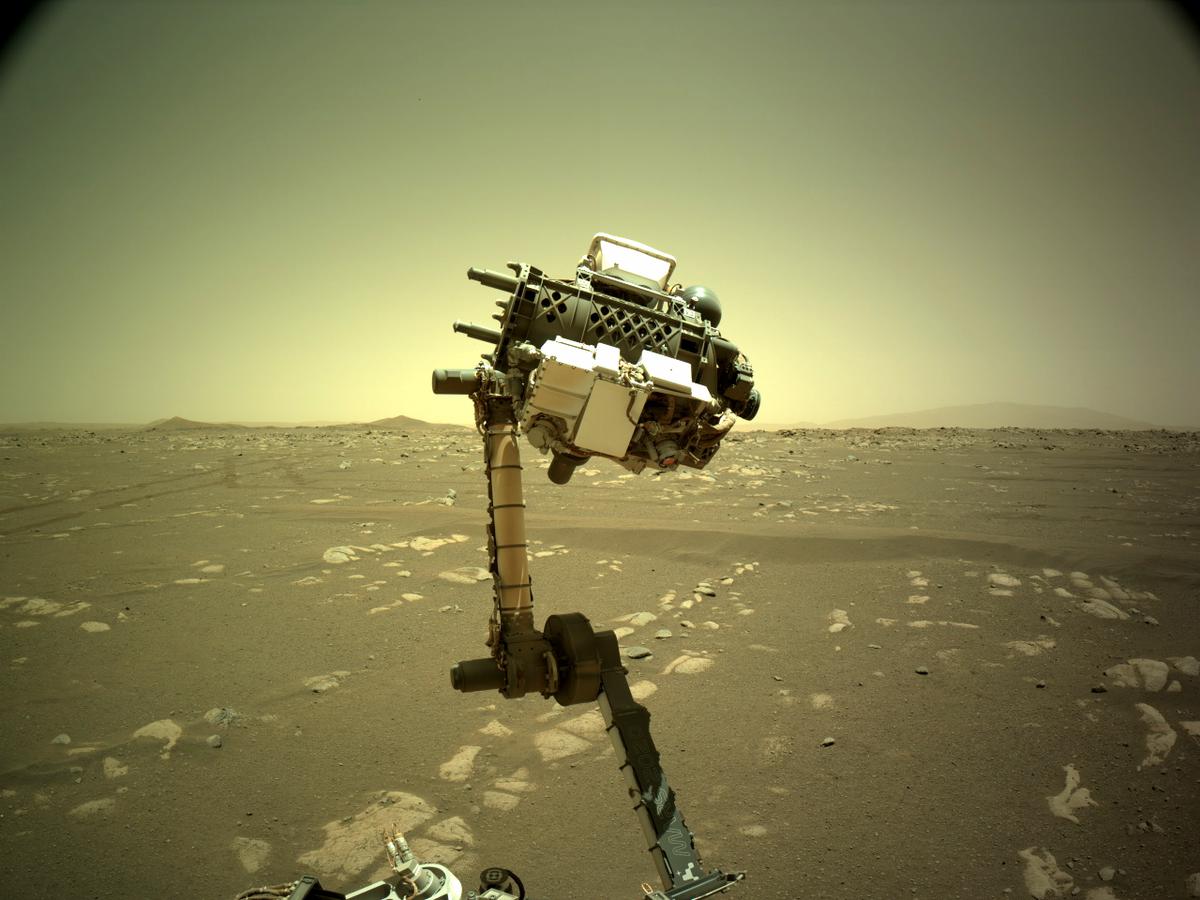 This image was taken by NAVCAM_LEFT onboard NASA's Mars rover Perseverance on Sol 46