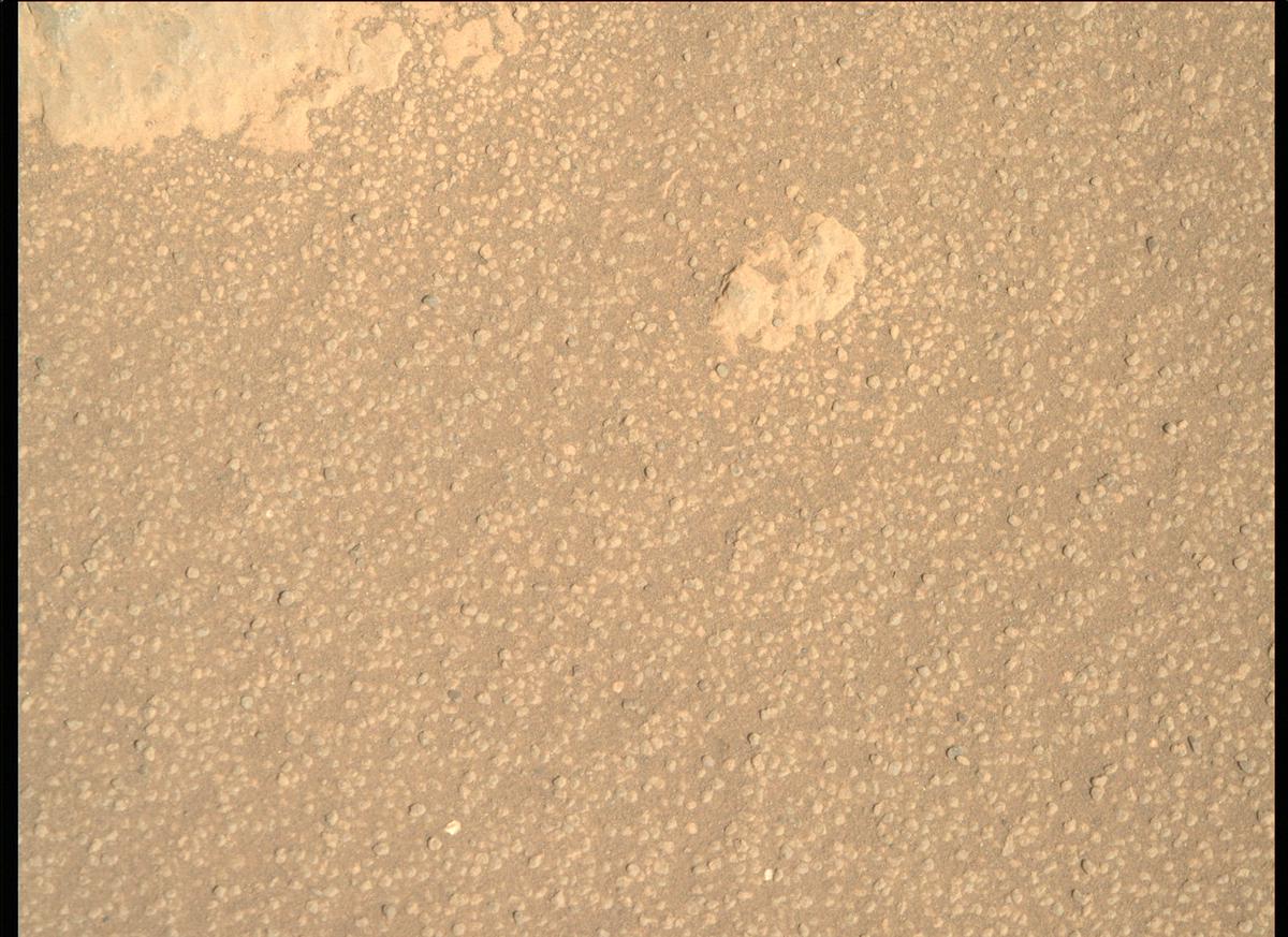 This image was taken by MCZ_RIGHT onboard NASA's Mars rover Perseverance on Sol 60