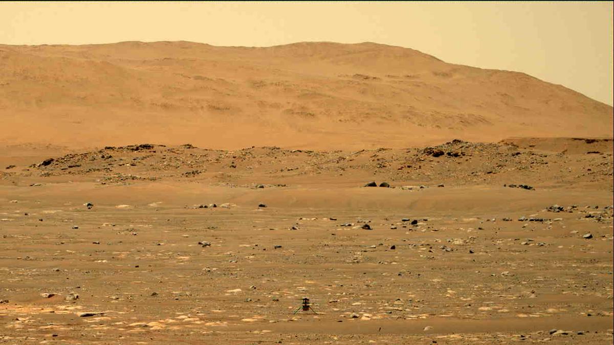 This image was taken by MCZ_RIGHT onboard NASA's Mars rover Perseverance on Sol 61