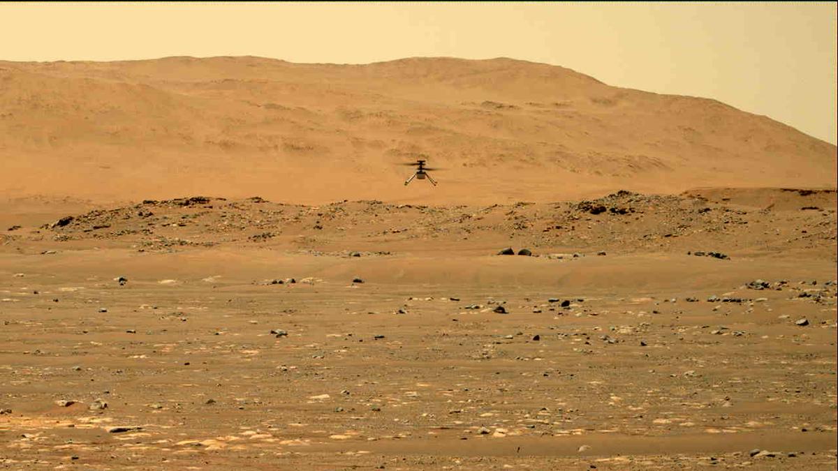 This image was taken by MCZ_RIGHT onboard NASA's Mars rover Perseverance on Sol 61