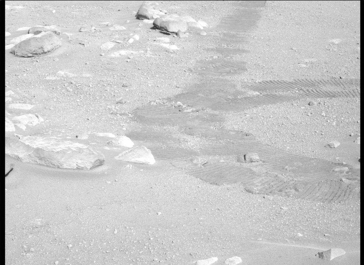 This image was taken by MCZ_LEFT onboard NASA's Mars rover Perseverance on Sol 63