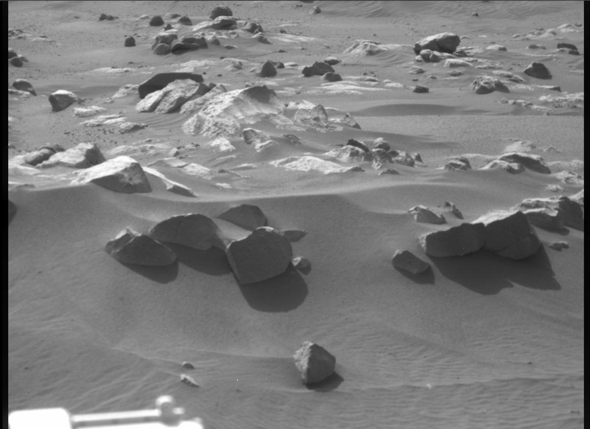 This image was taken by MCZ_RIGHT onboard NASA's Mars rover Perseverance on Sol 63