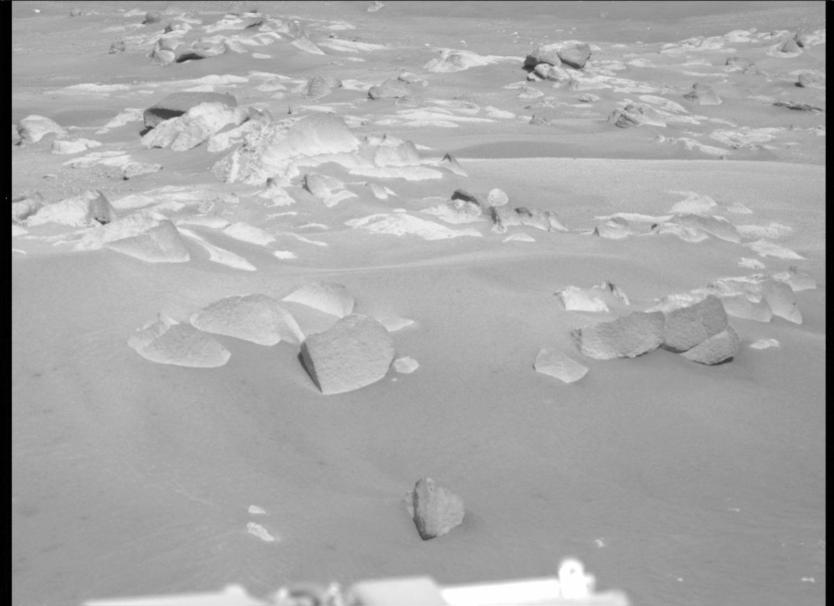 This image was taken by MCZ_LEFT onboard NASA's Mars rover Perseverance on Sol 64