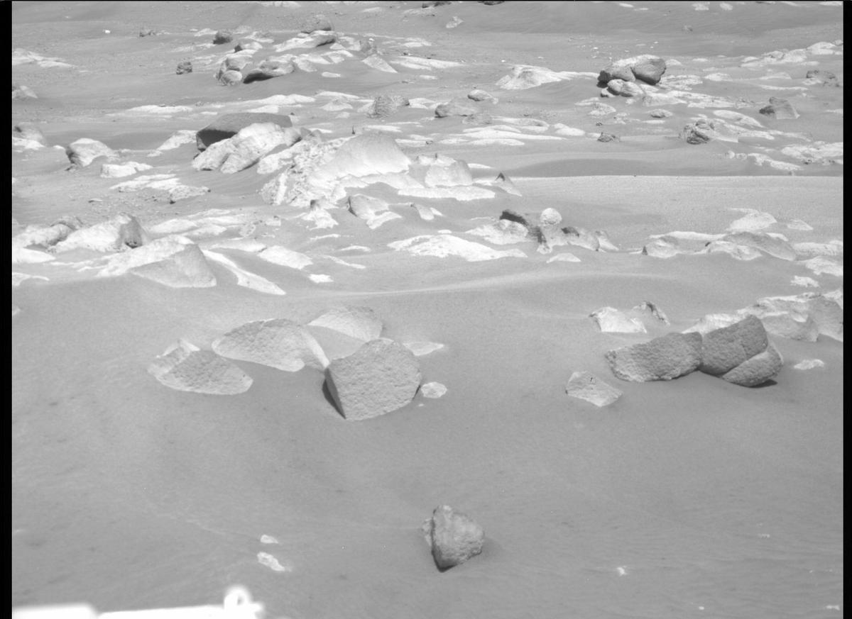 This image was taken by MCZ_RIGHT onboard NASA's Mars rover Perseverance on Sol 64