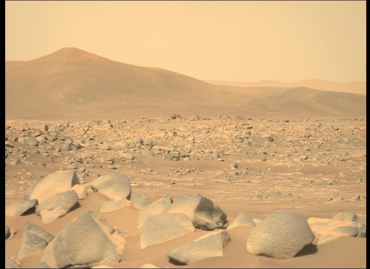 This image was taken by MCZ_LEFT onboard NASA's Mars rover Perseverance on Sol 68