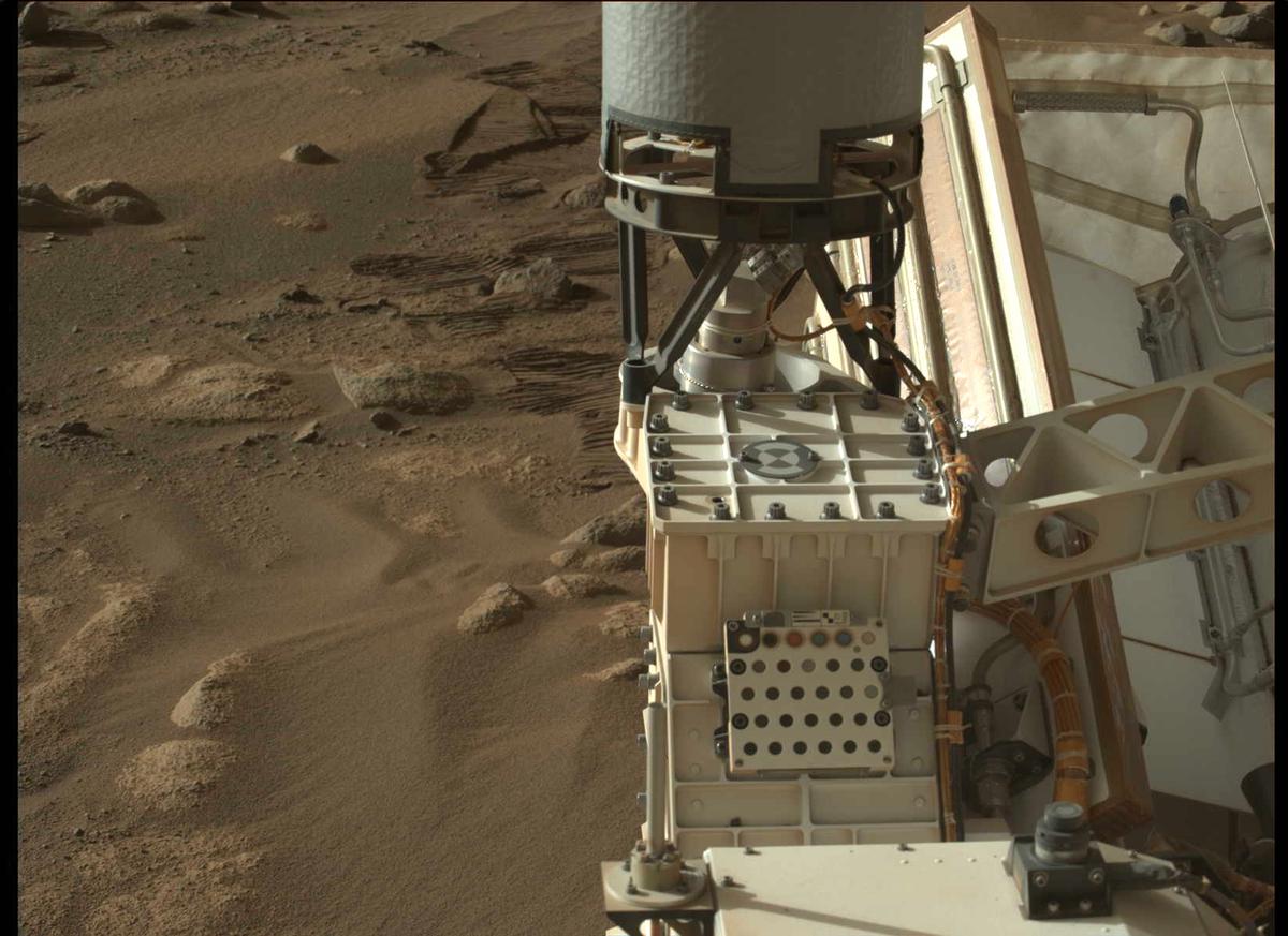 This image was taken by MCZ_LEFT onboard NASA's Mars rover Perseverance on Sol 68