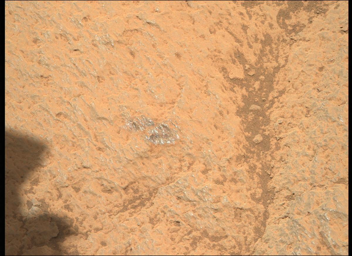 This image was taken by MCZ_RIGHT onboard NASA's Mars rover Perseverance on Sol 80