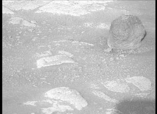 View image taken on Mars, Mars Perseverance Sol 82: Right Mastcam-Z Camera
