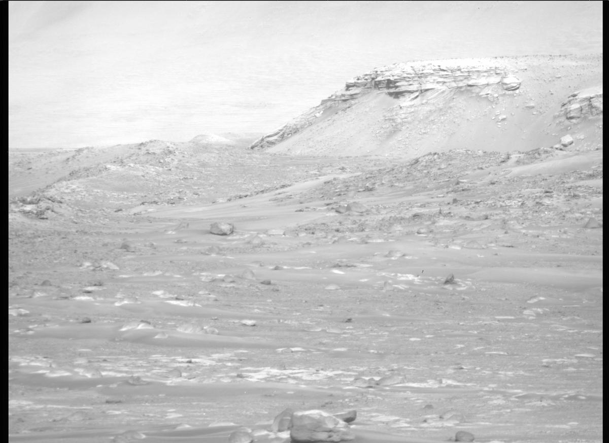 This image was taken by MCZ_RIGHT onboard NASA's Mars rover Perseverance on Sol 83