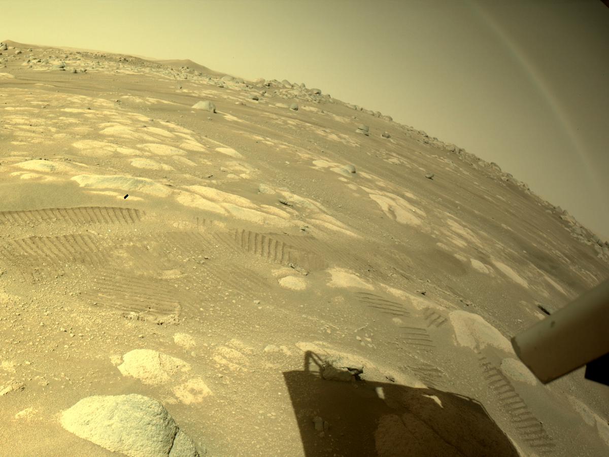 This image was taken by REAR_HAZCAM_LEFT onboard NASA's Mars rover Perseverance on Sol 86