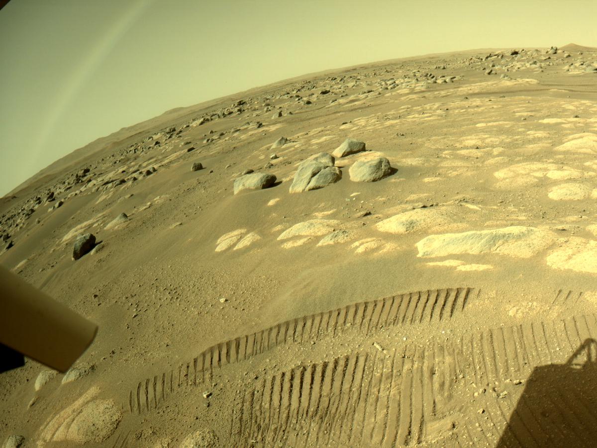 This image was taken by REAR_HAZCAM_RIGHT onboard NASA's Mars rover Perseverance on Sol 86