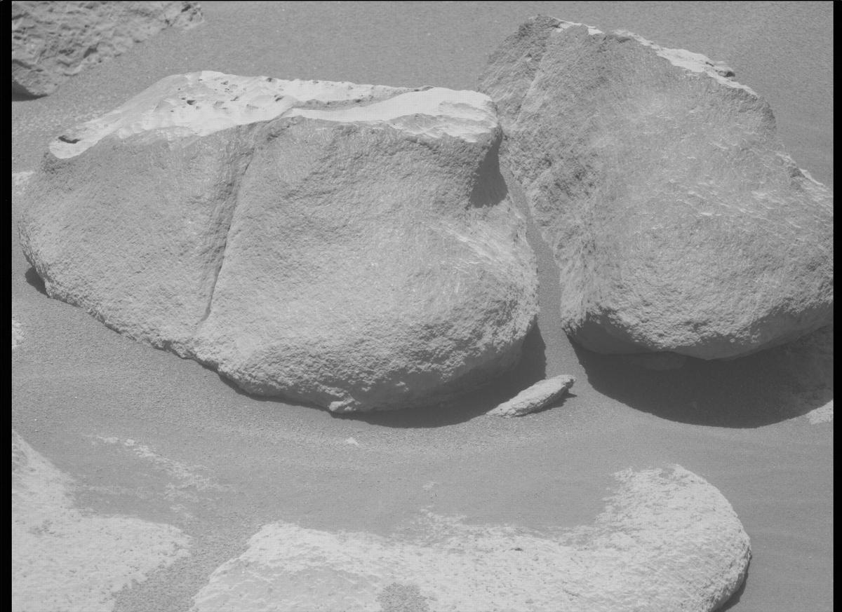 This image was taken by MCZ_LEFT onboard NASA's Mars rover Perseverance on Sol 86