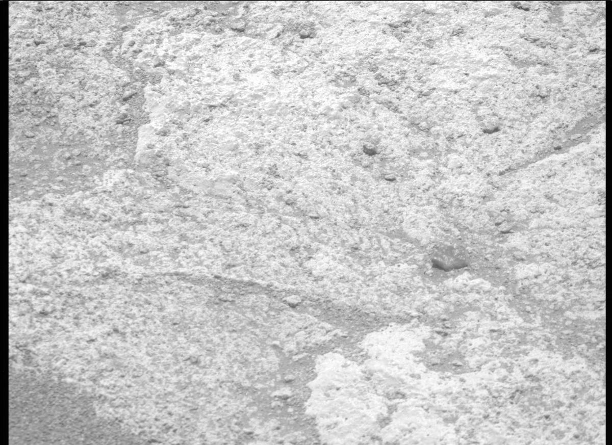 This image was taken by MCZ_RIGHT onboard NASA's Mars rover Perseverance on Sol 86