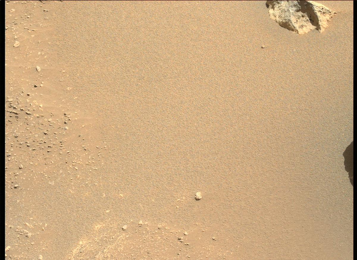 This image was taken by MCZ_LEFT onboard NASA's Mars rover Perseverance on Sol 88