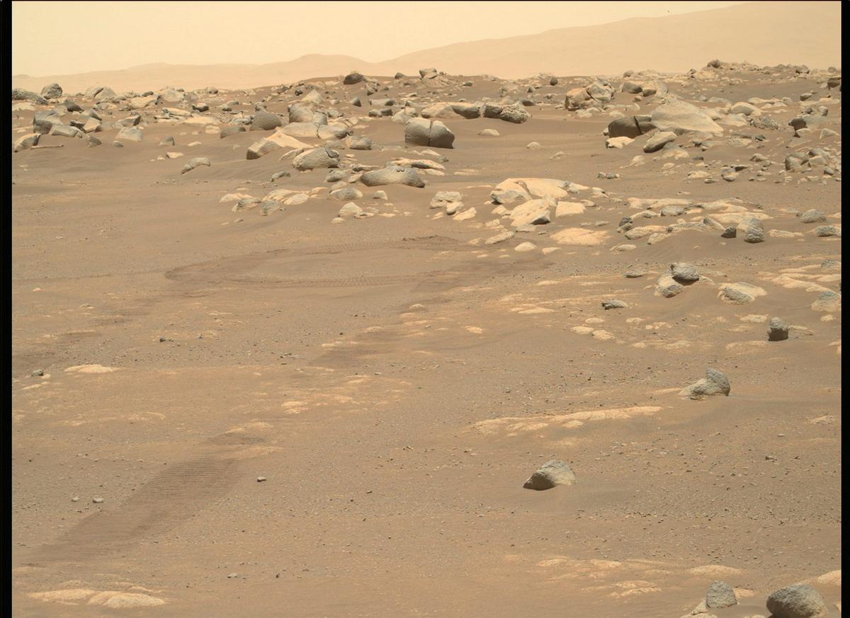 This image was taken by MCZ_RIGHT onboard NASA's Mars rover Perseverance on Sol 90
