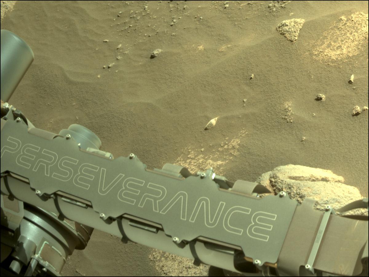 This image was taken by NAVCAM_RIGHT onboard NASA's Mars rover Perseverance on Sol 92