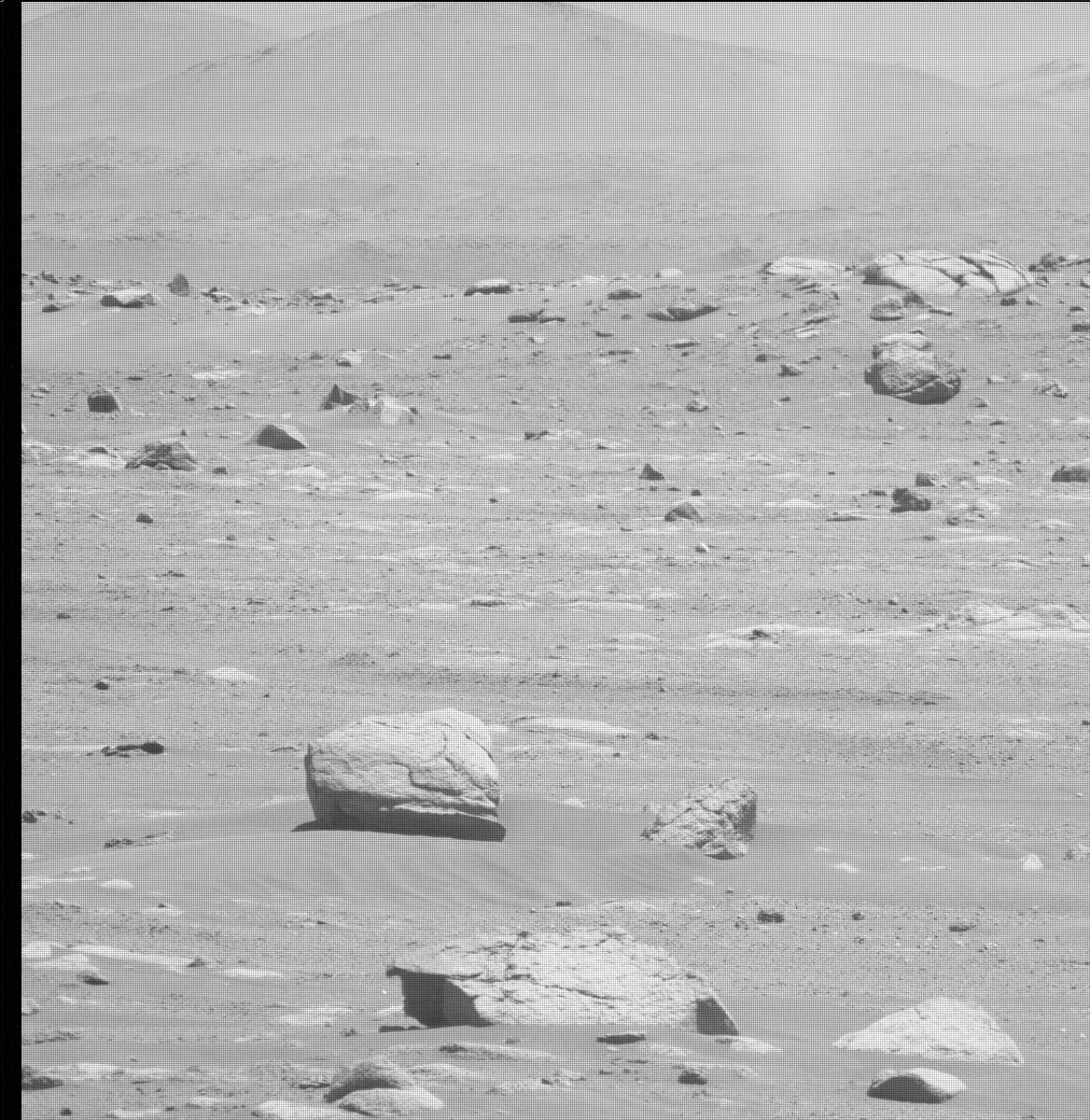 This image was taken by MCZ_LEFT onboard NASA's Mars rover Perseverance on Sol 92