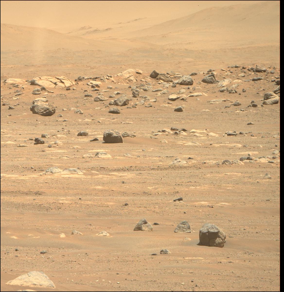 This image was taken by MCZ_RIGHT onboard NASA's Mars rover Perseverance on Sol 92