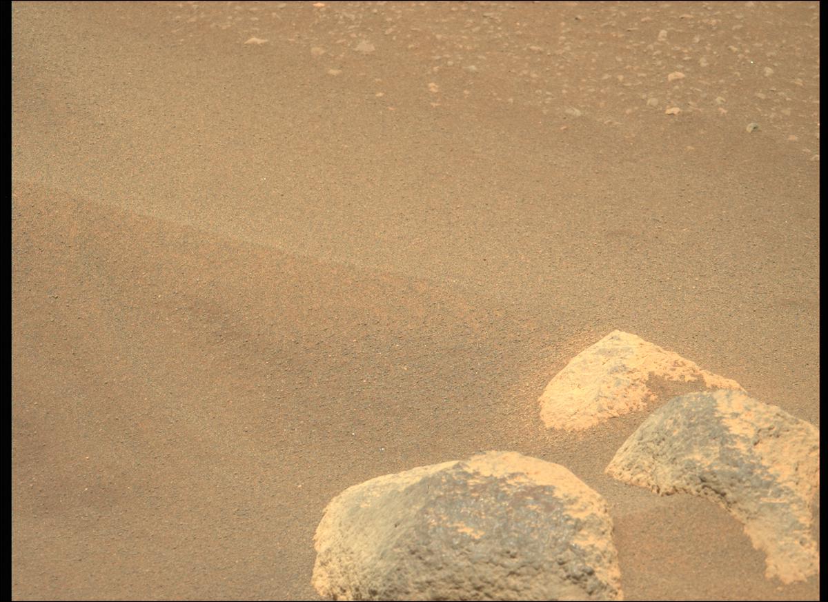 This image was taken by MCZ_LEFT onboard NASA's Mars rover Perseverance on Sol 93