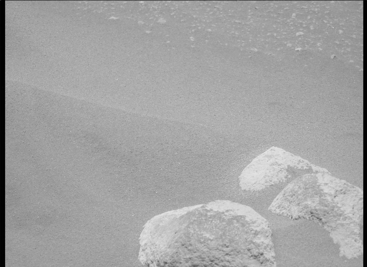 This image was taken by MCZ_LEFT onboard NASA's Mars rover Perseverance on Sol 93