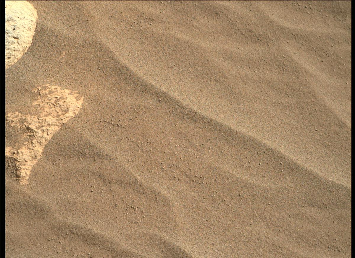 This image was taken by MCZ_RIGHT onboard NASA's Mars rover Perseverance on Sol 99