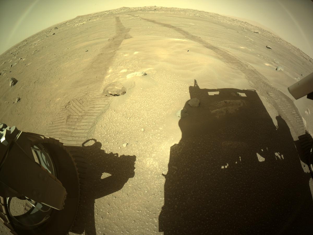This image was taken by REAR_HAZCAM_LEFT onboard NASA's Mars rover Perseverance on Sol 102