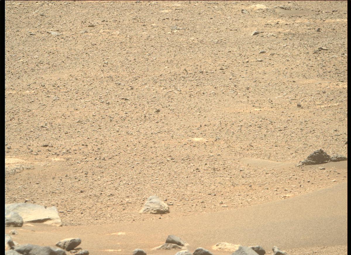 This image was taken by MCZ_RIGHT onboard NASA's Mars rover Perseverance on Sol 103