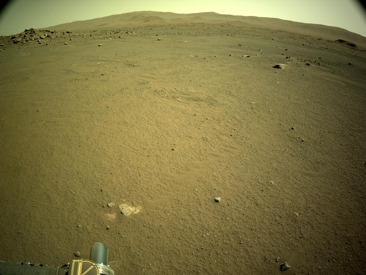 This image was taken by NAVCAM_RIGHT onboard NASA's Mars rover Perseverance on Sol 104