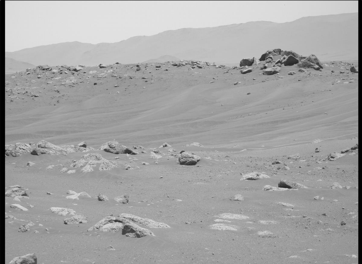 This image was taken by MCZ_RIGHT onboard NASA's Mars rover Perseverance on Sol 109