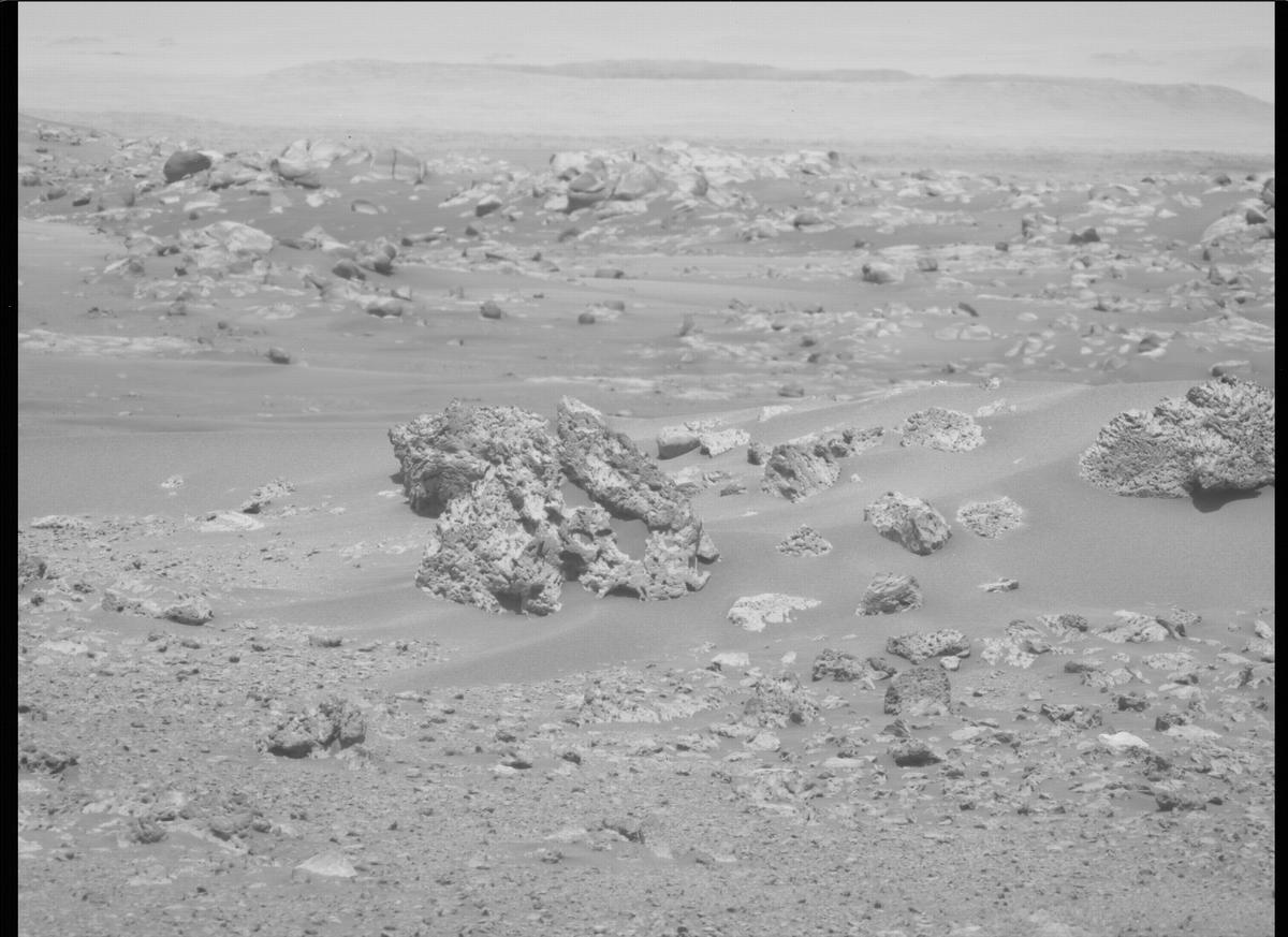 This image was taken by MCZ_LEFT onboard NASA's Mars rover Perseverance on Sol 115
