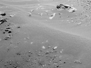 View image taken on Mars, Mars Perseverance Sol 121: Right Navigation Camera (Navcam)