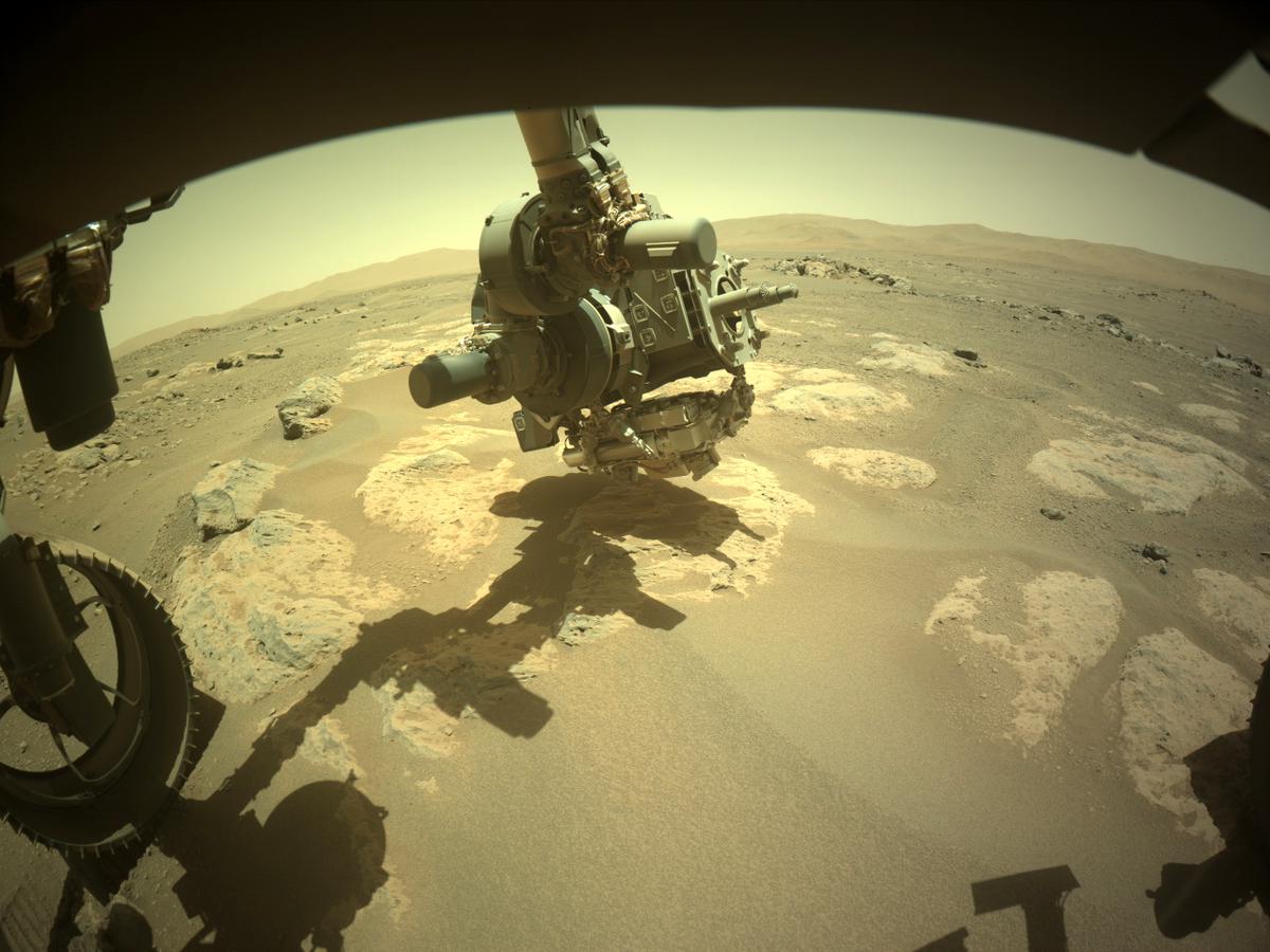 This image was taken by FRONT_HAZCAM_LEFT_A onboard NASA's Mars rover Perseverance on Sol 125