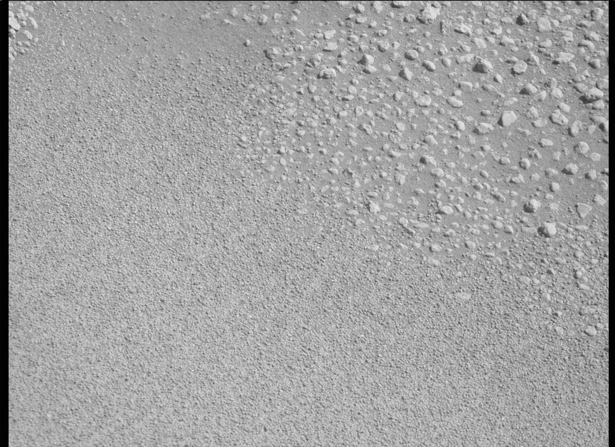 This image was taken by MCZ_RIGHT onboard NASA's Mars rover Perseverance on Sol 125