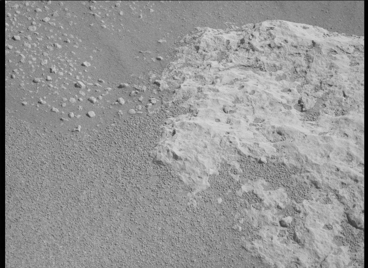 This image was taken by MCZ_RIGHT onboard NASA's Mars rover Perseverance on Sol 125