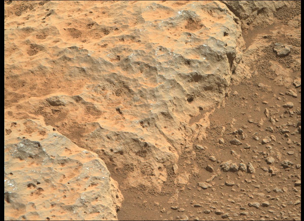 This image was taken by MCZ_RIGHT onboard NASA's Mars rover Perseverance on Sol 125