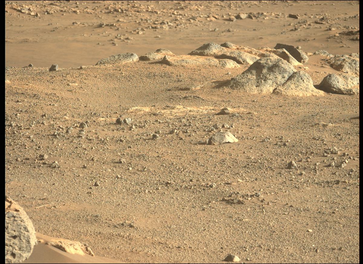 This image was taken by MCZ_LEFT onboard NASA's Mars rover Perseverance on Sol 128